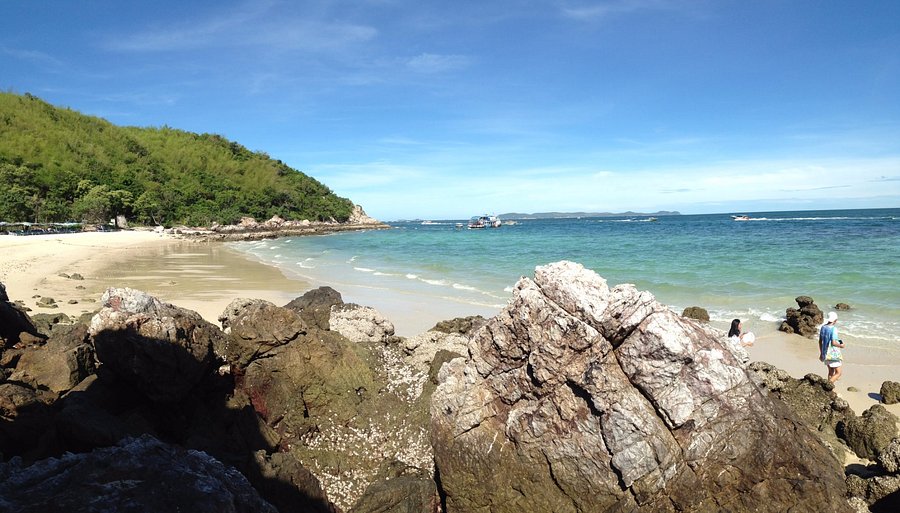 Tayaiy Beach