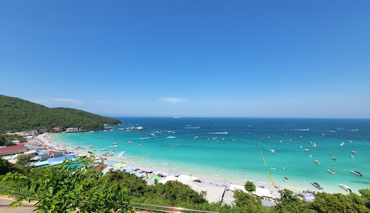 Tawaen Beach